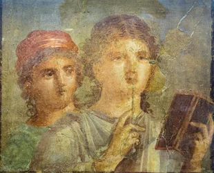 Fresco de una niña leyendo